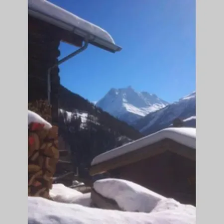 Cosy, Val D'herens - Eison, 1650m Altitude, Valais